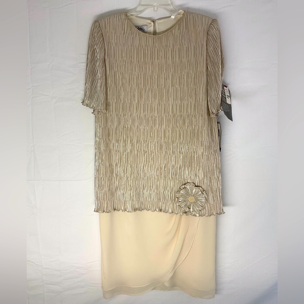 New old stock Vintage Patra Gold Crinkle & Ivory Flapper Style Dress Size 12